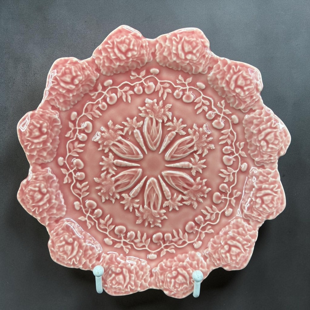 Bordallo Pinheiro Pink Majolica Dish Plate Portugal Vegetable Rose Embossed 8"